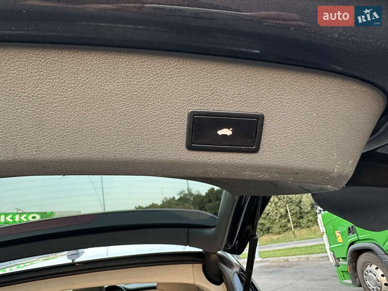 Внедорожник / Кроссовер Audi Q7 2010 в Стрые