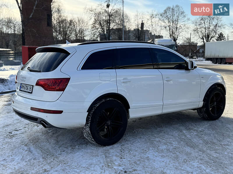 Внедорожник / Кроссовер Audi Q7 2010 в Житомире