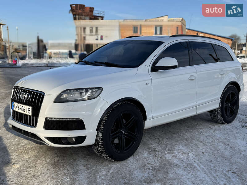Внедорожник / Кроссовер Audi Q7 2010 в Житомире