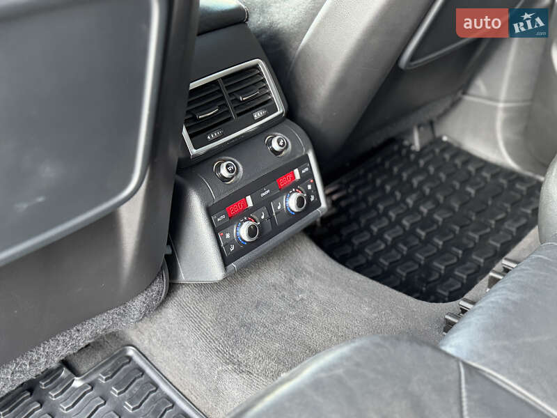 Внедорожник / Кроссовер Audi Q7 2010 в Житомире