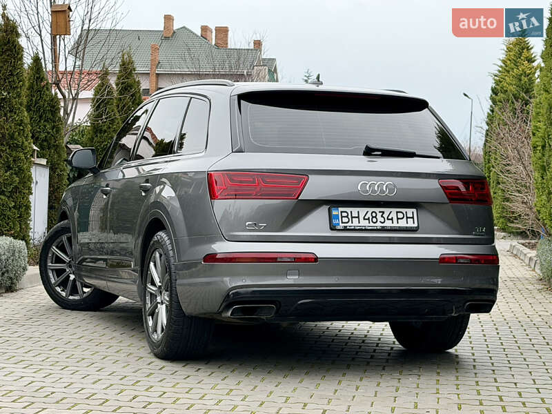 Внедорожник / Кроссовер Audi Q7 2016 в Одессе фото 4 Внедорожник / Кроссовер Audi Q7 2016 в Одессе