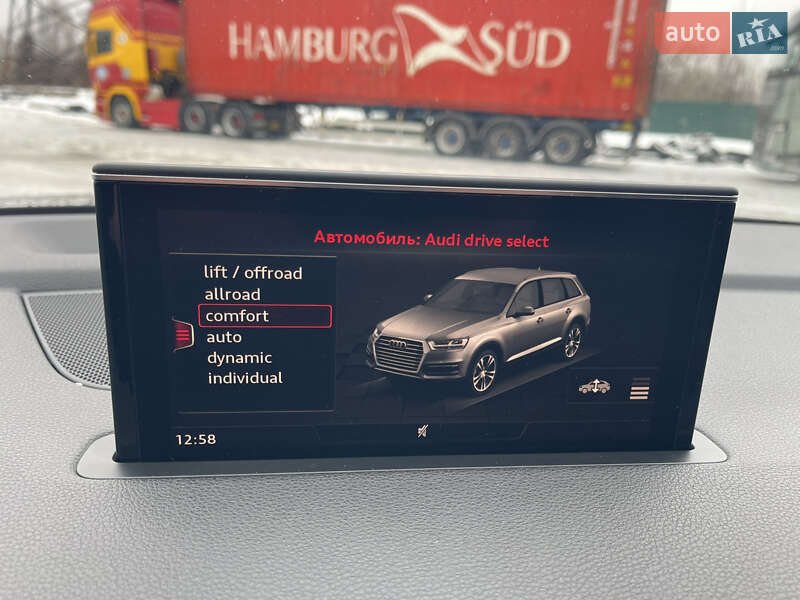 Внедорожник / Кроссовер Audi Q7 2015 в Киеве