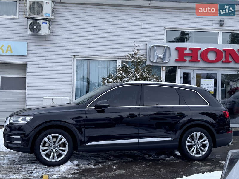 Внедорожник / Кроссовер Audi Q7 2016 в Ровно