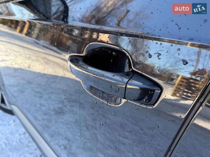 Внедорожник / Кроссовер Audi Q7 2016 в Киеве