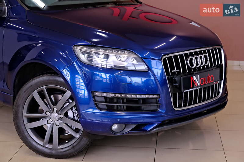 Позашляховик / Кросовер Audi Q7 2015 в Одесі