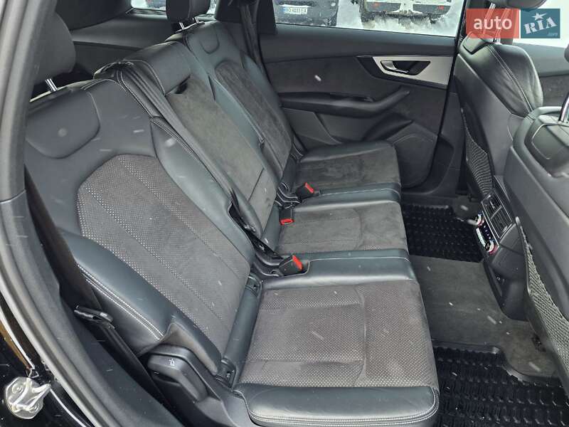 Позашляховик / Кросовер Audi Q7 2017 в Тернополі фото 36 Позашляховик / Кросовер Audi Q7 2017 в Тернополі