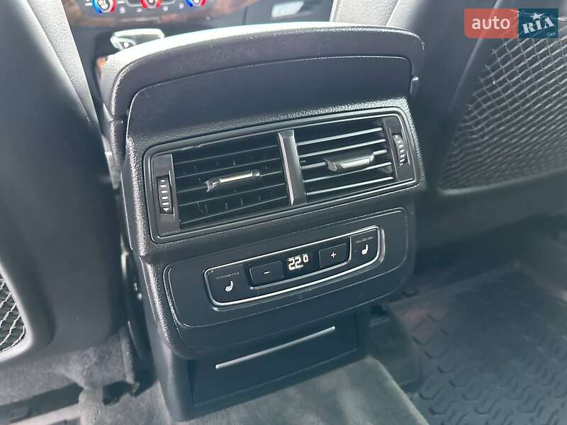 Внедорожник / Кроссовер Audi Q7 2017 в Львове