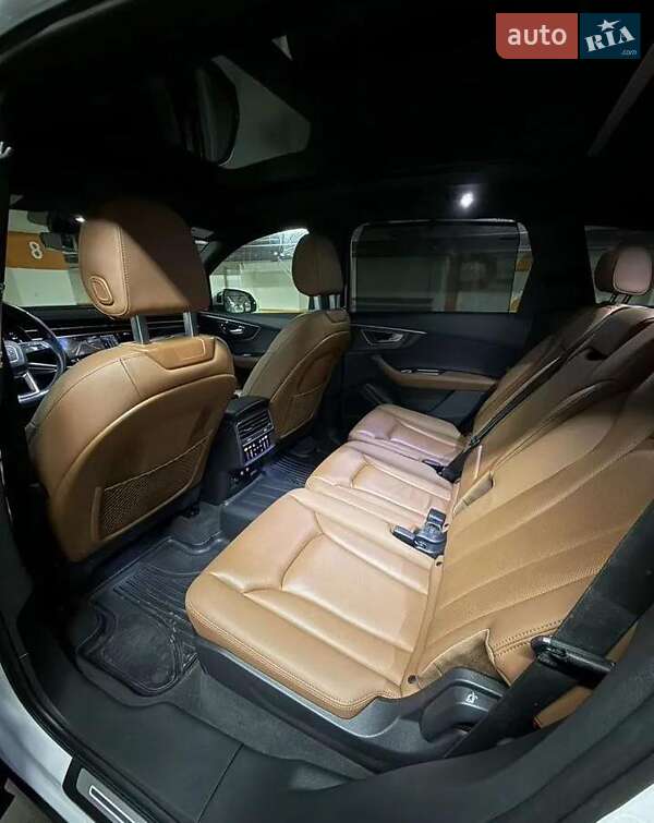 Внедорожник / Кроссовер Audi Q7 2020 в Одессе