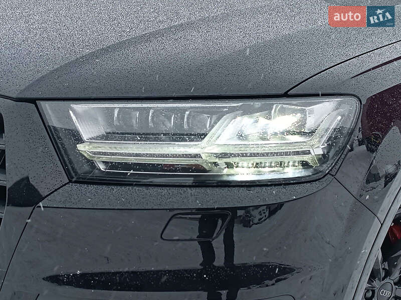 Внедорожник / Кроссовер Audi Q7 2018 в Львове