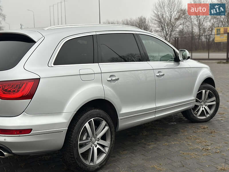 Внедорожник / Кроссовер Audi Q7 2013 в Тернополе