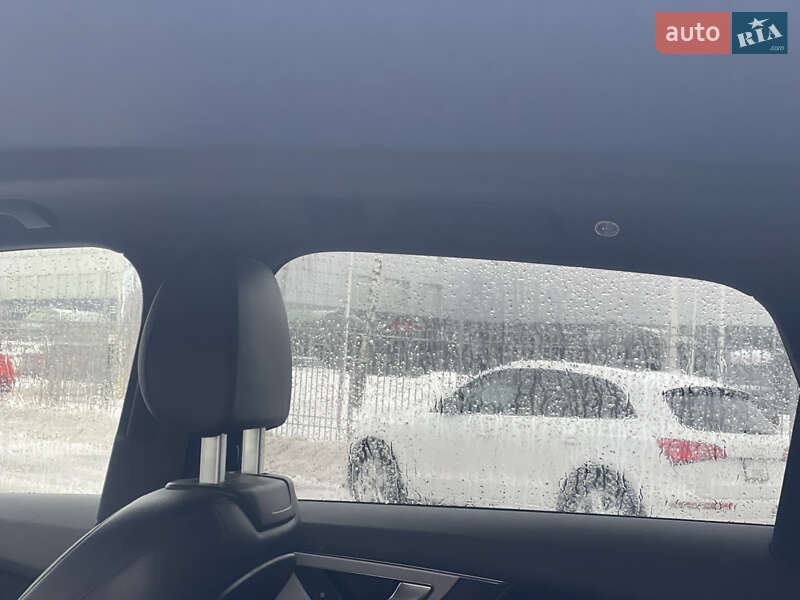 Внедорожник / Кроссовер Audi Q7 2018 в Киеве