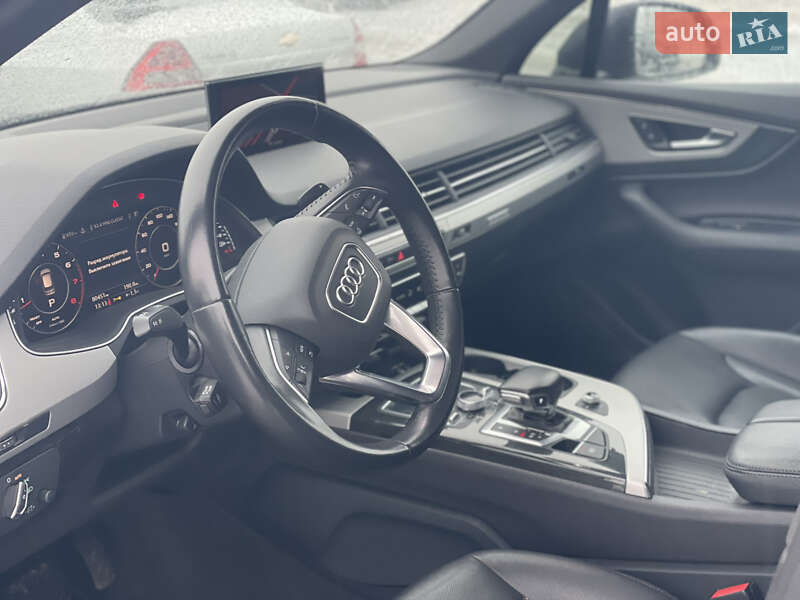 Внедорожник / Кроссовер Audi Q7 2018 в Киеве