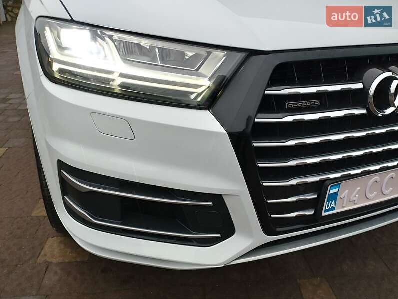Внедорожник / Кроссовер Audi Q7 2016 в Тернополе