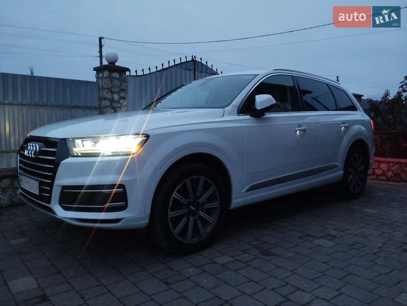 Внедорожник / Кроссовер Audi Q7 2016 в Тернополе