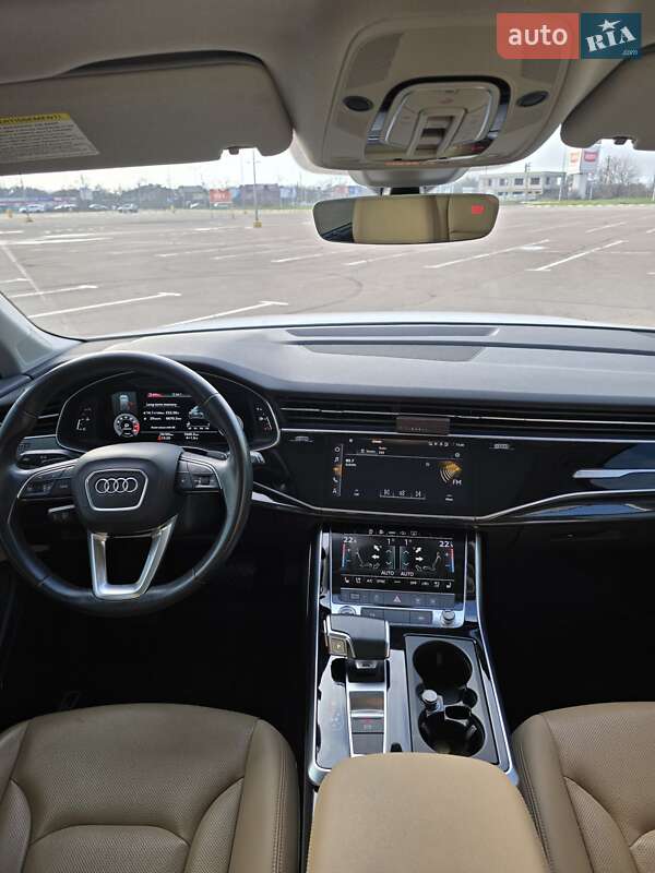 Позашляховик / Кросовер Audi Q7 2020 в Одесі