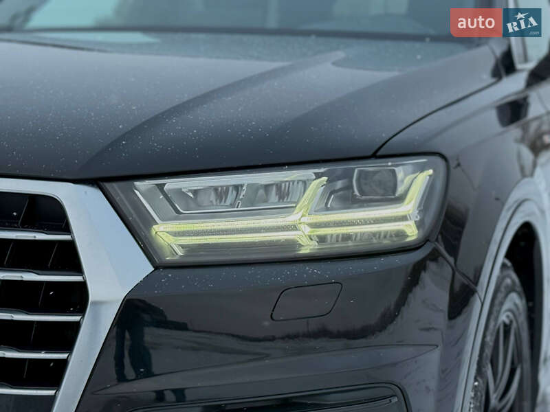 Внедорожник / Кроссовер Audi Q7 2018 в Киеве