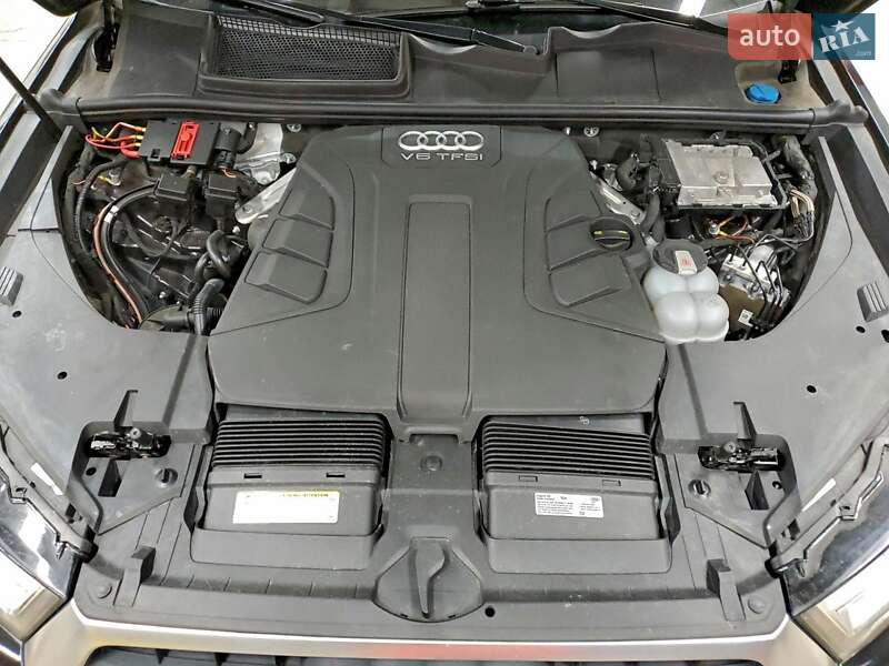 Внедорожник / Кроссовер Audi Q7 2018 в Днепре