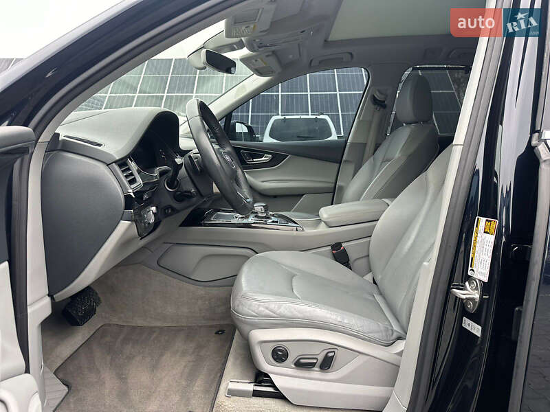 Внедорожник / Кроссовер Audi Q7 2017 в Ковеле