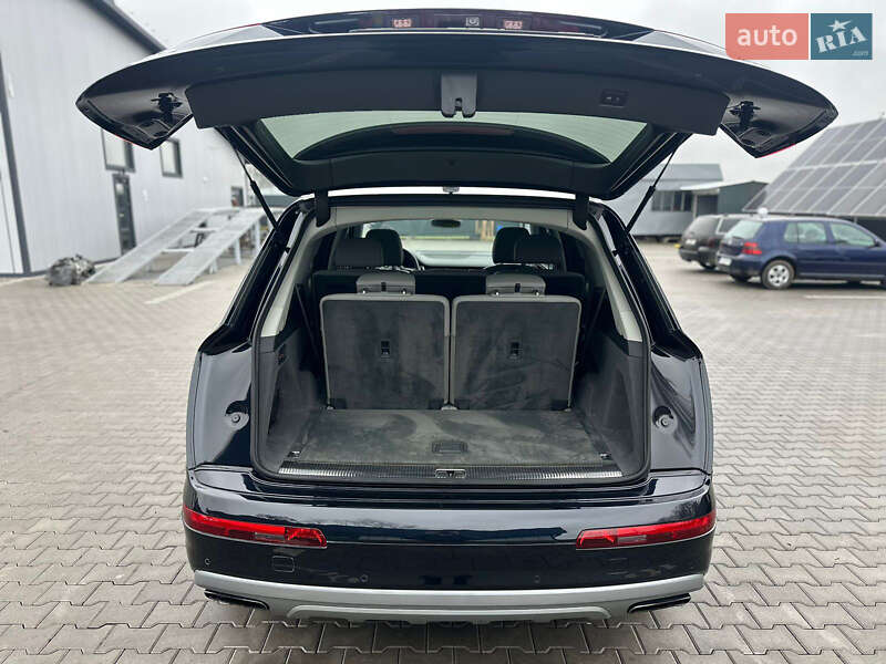 Внедорожник / Кроссовер Audi Q7 2017 в Ковеле