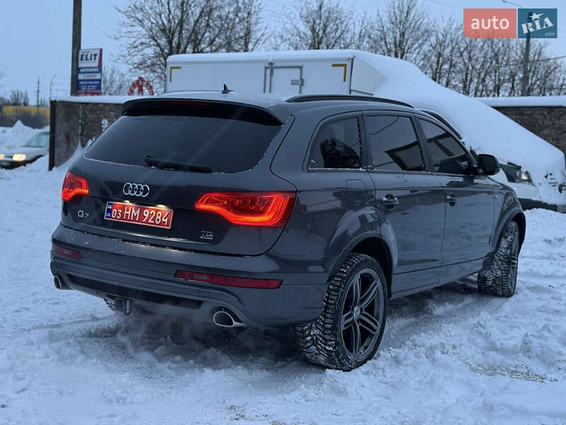 Внедорожник / Кроссовер Audi Q7 2013 в Дубно