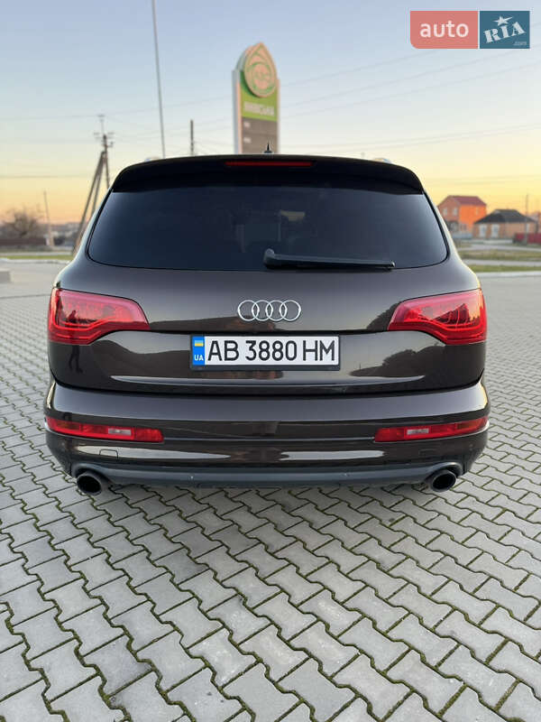 Внедорожник / Кроссовер Audi Q7 2010 в Калиновке