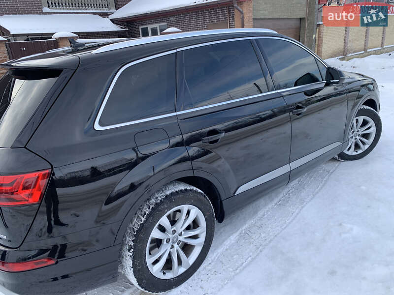 Внедорожник / Кроссовер Audi Q7 2019 в Фастове