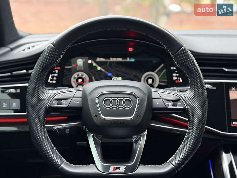Внедорожник / Кроссовер Audi Q7 2020 в Киеве