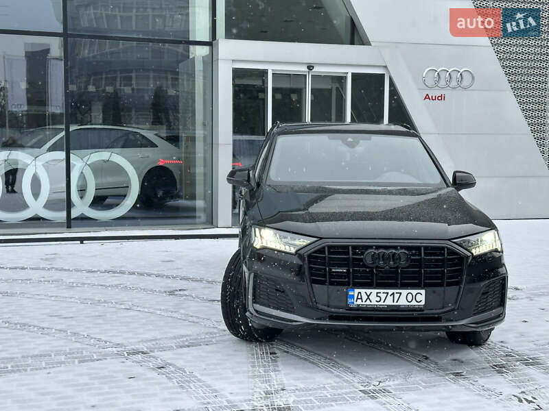 Внедорожник / Кроссовер Audi Q7 2023 в Харькове