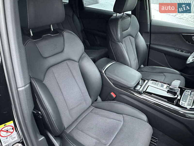 Внедорожник / Кроссовер Audi Q7 2023 в Харькове