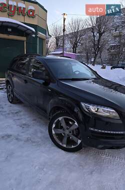 Внедорожник / Кроссовер Audi Q7 2013 в Коростене