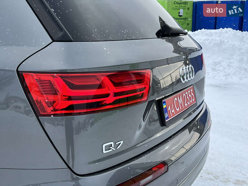 Внедорожник / Кроссовер Audi Q7 2017 в Ковеле