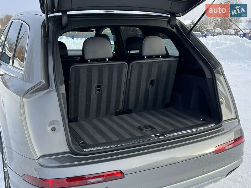 Внедорожник / Кроссовер Audi Q7 2017 в Ковеле