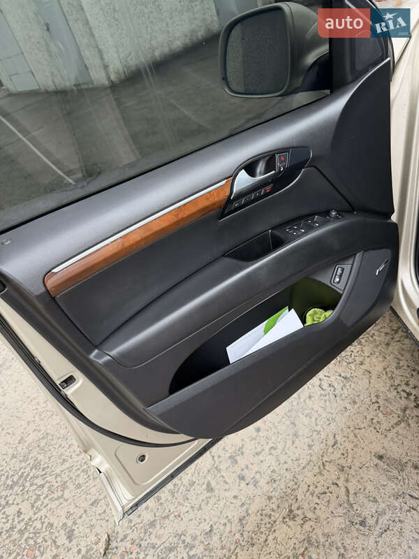 Внедорожник / Кроссовер Audi Q7 2006 в Каменском фото 9 Внедорожник / Кроссовер Audi Q7 2006 в Каменском