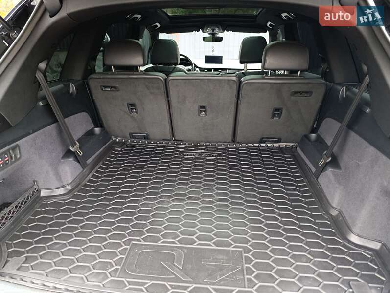 Внедорожник / Кроссовер Audi Q7 2018 в Днепре