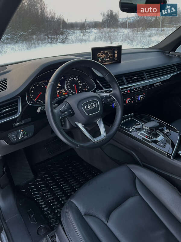 Внедорожник / Кроссовер Audi Q7 2018 в Киеве фото 12 Внедорожник / Кроссовер Audi Q7 2018 в Киеве