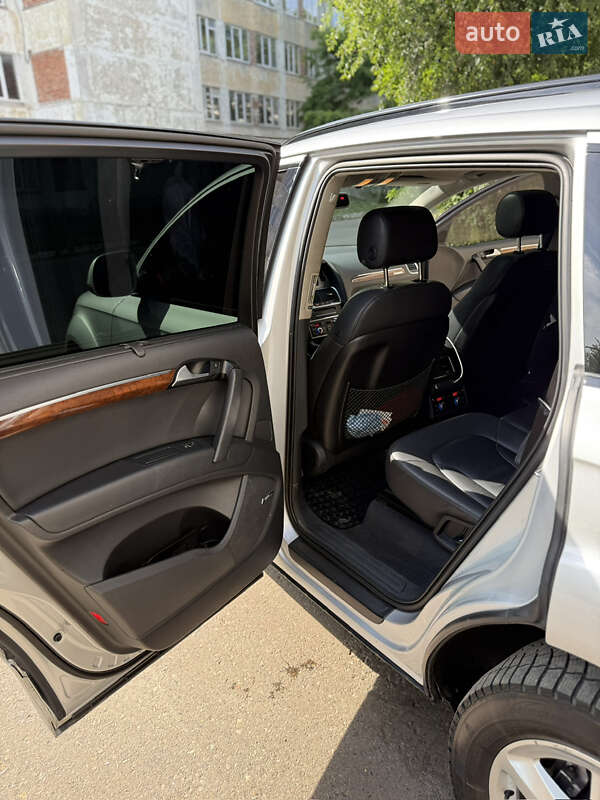 Внедорожник / Кроссовер Audi Q7 2014 в Львове