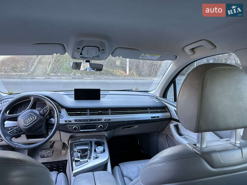 Внедорожник / Кроссовер Audi Q7 2017 в Тернополе