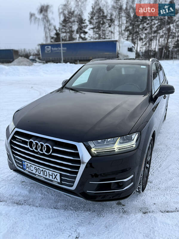 Внедорожник / Кроссовер Audi Q7 2017 в Ковеле