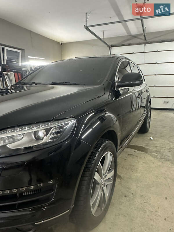 Внедорожник / Кроссовер Audi Q7 2015 в Львове