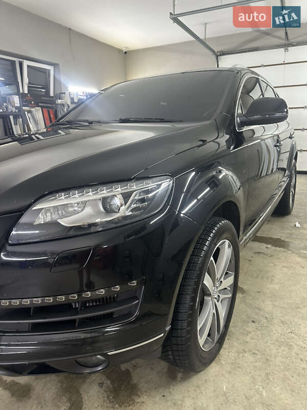 Внедорожник / Кроссовер Audi Q7 2015 в Львове