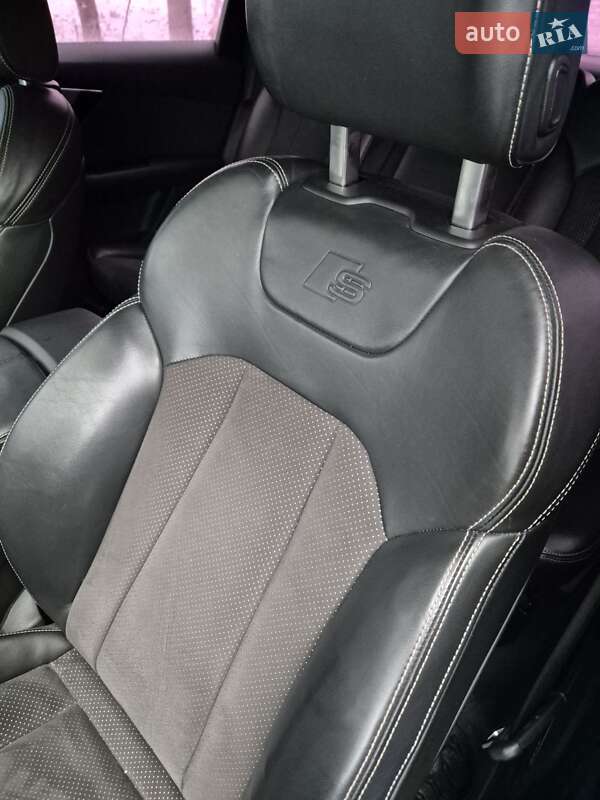 Внедорожник / Кроссовер Audi Q7 2016 в Дунаевцах