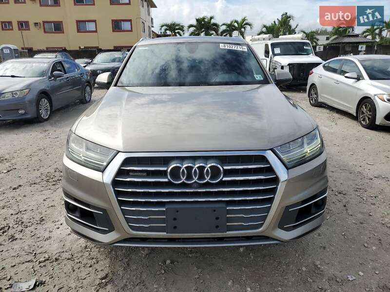 Внедорожник / Кроссовер Audi Q7 2017 в Ивано-Франковске