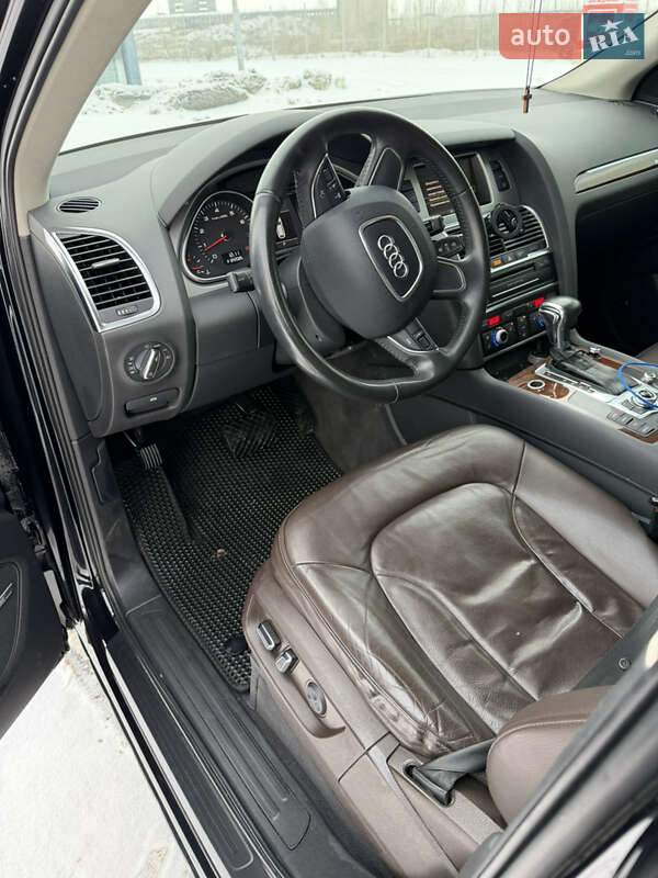Внедорожник / Кроссовер Audi Q7 2011 в Виннице