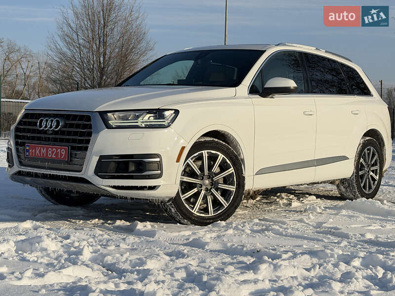 Внедорожник / Кроссовер Audi Q7 2017 в Каменском