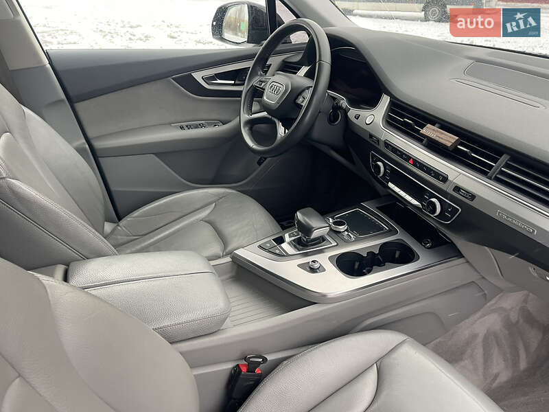 Внедорожник / Кроссовер Audi Q7 2016 в Киеве фото 13 Внедорожник / Кроссовер Audi Q7 2016 в Киеве