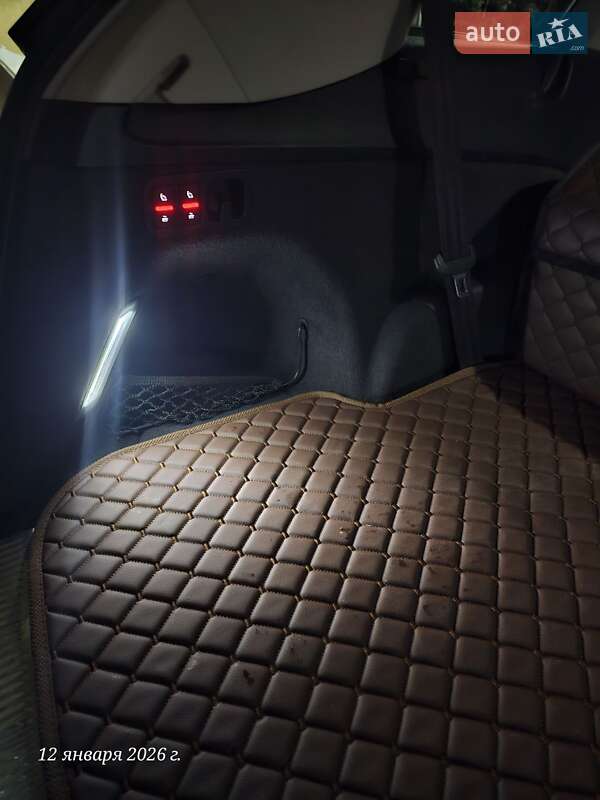 Внедорожник / Кроссовер Audi Q7 2017 в Харькове