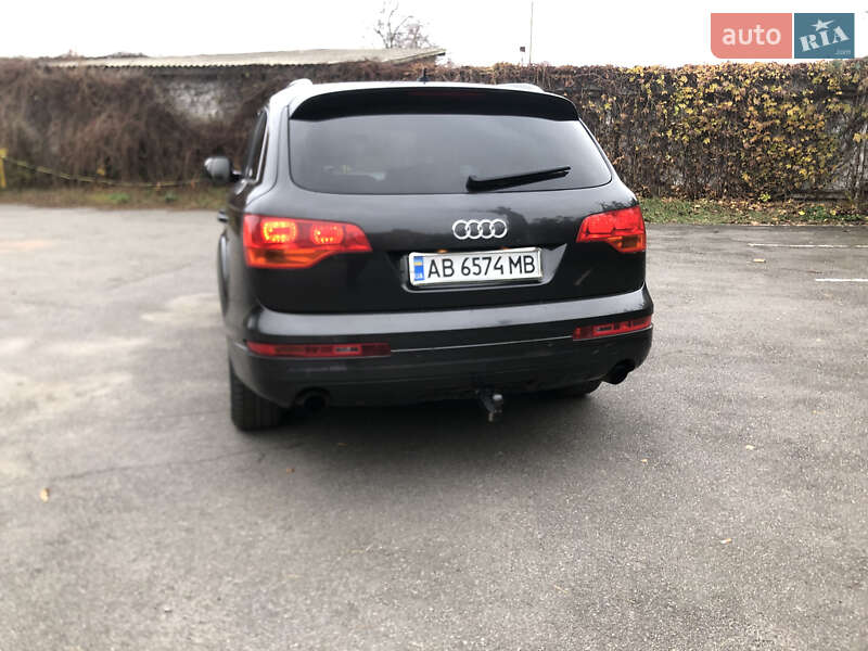 Внедорожник / Кроссовер Audi Q7 2006 в Виннице