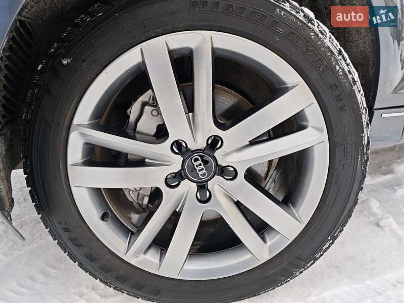 Внедорожник / Кроссовер Audi Q7 2013 в Бродах