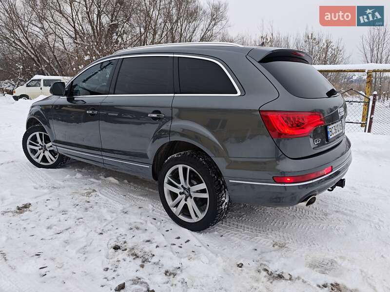 Внедорожник / Кроссовер Audi Q7 2013 в Бродах