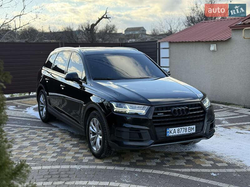 Внедорожник / Кроссовер Audi Q7 2016 в Николаеве